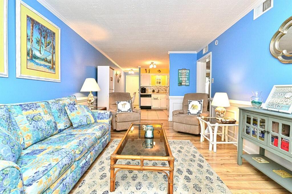 Wow Oceanfront With Ocean View Balcony Pool Amazing Location Holiday home Myrtle Beach