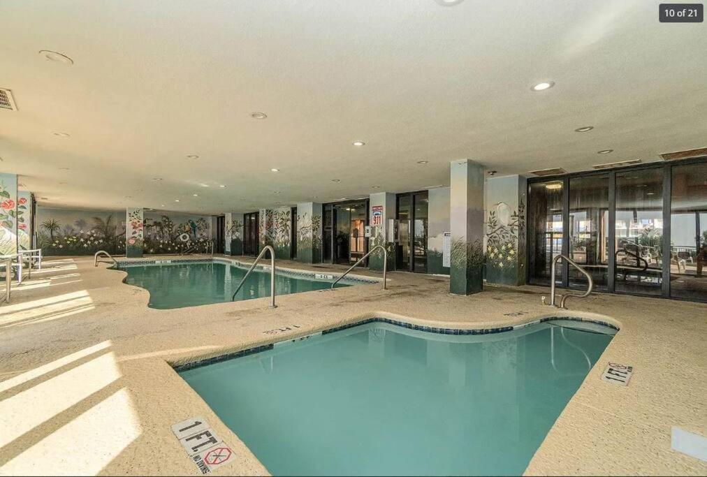 Sandcastle Resort: 3rd Floor Beach Front W/ Kitchenette Myrtle Beach