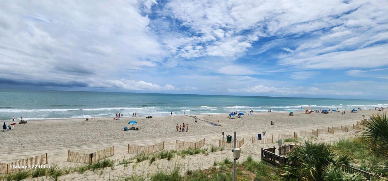 Oceanfront Efficiency T405 * Myrtle Beach