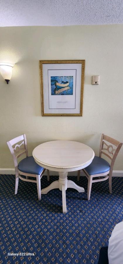 Oceanfront Efficiency T405 Apartment