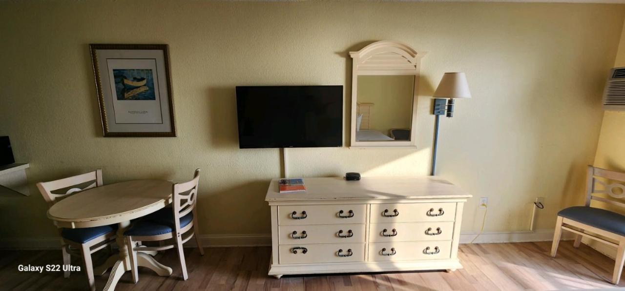 Apartment Oceanview Efficiency Dw1210