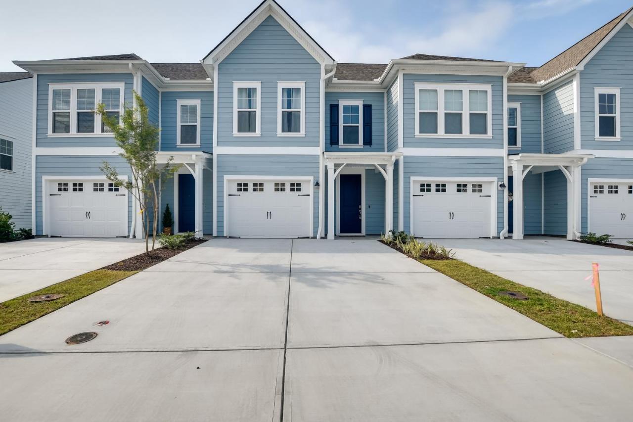 Holiday home North Myrtle Townhome With Pool And Golf Access Myrtle Beach