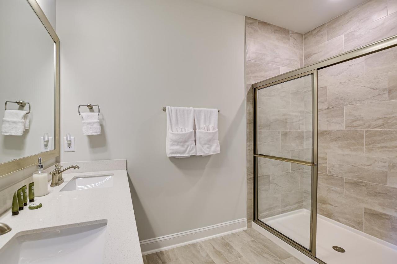 Holiday home North Myrtle Townhome With Pool And Golf Access Myrtle Beach