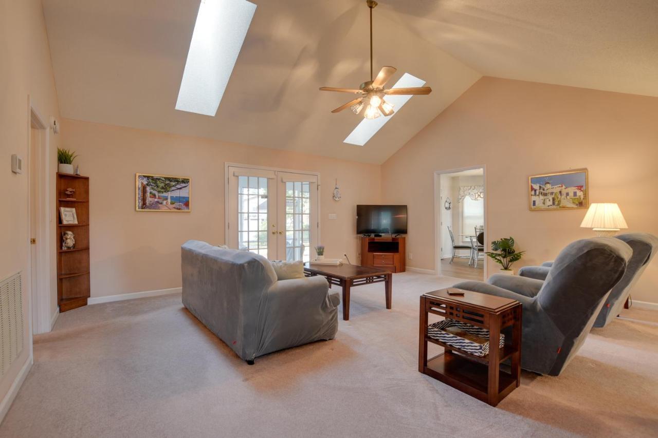 Holiday home North Myrtle House 3 Blocks To Ocean!