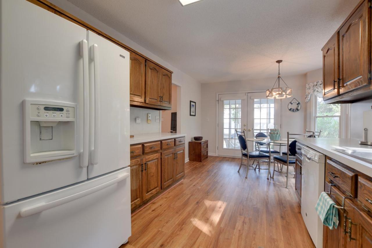 North Myrtle House 3 Blocks To Ocean! Holiday home