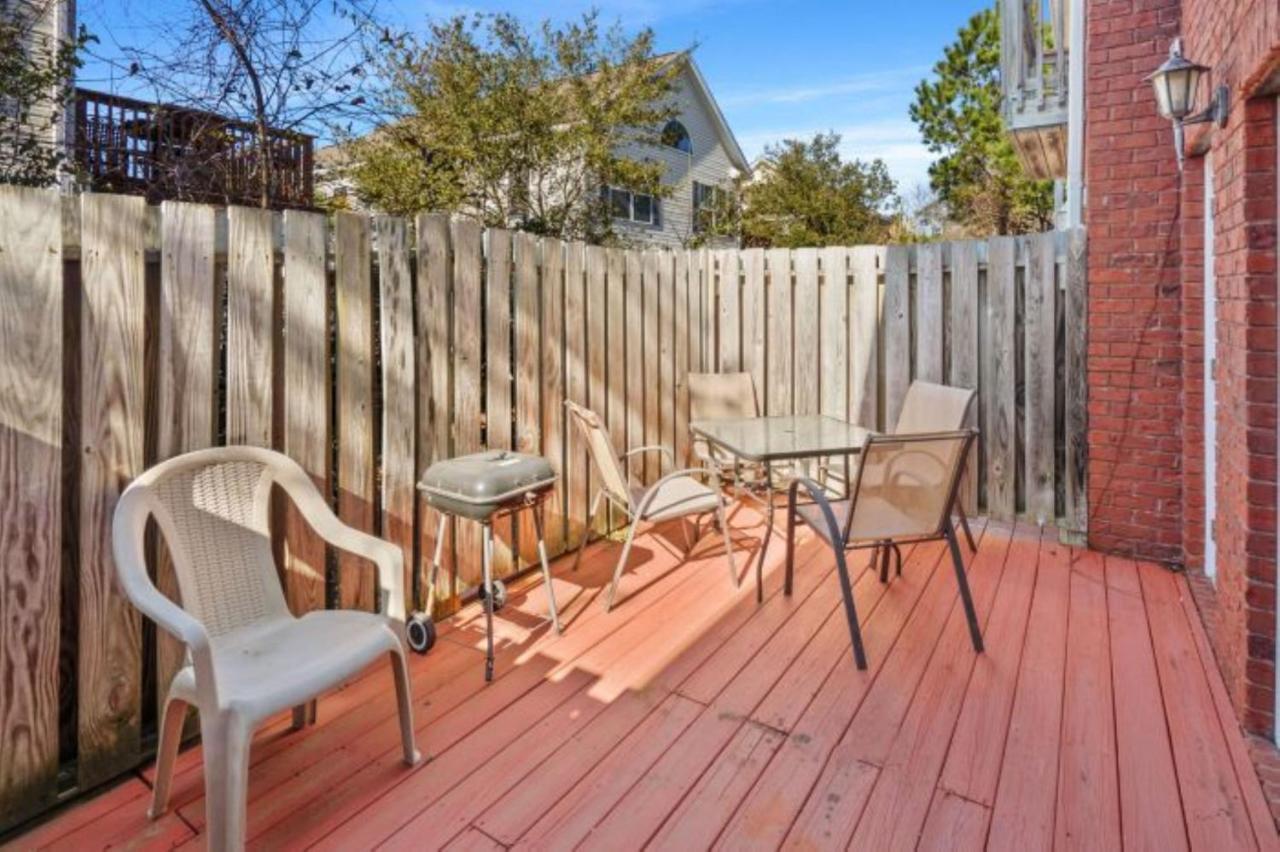 Apartment Spacious By The 2# Myrtle Beach