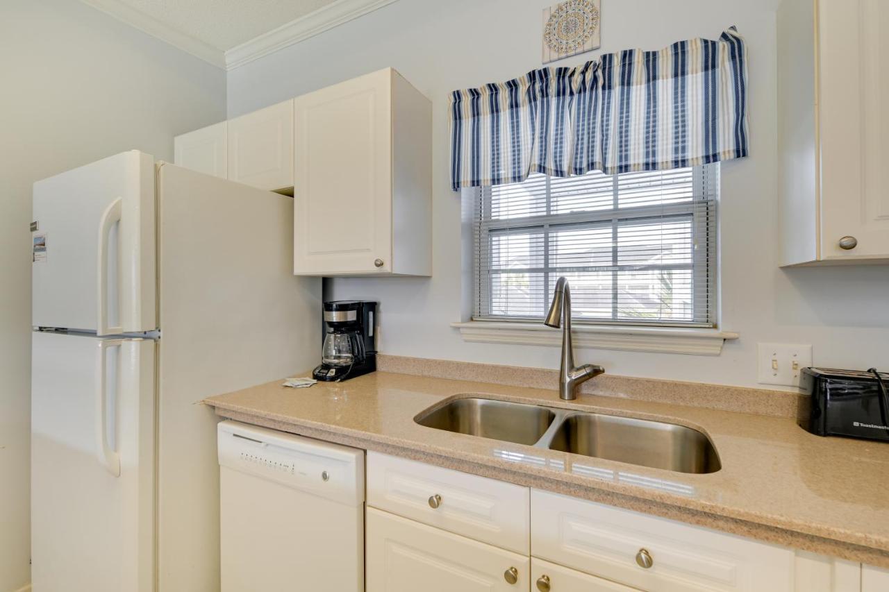 Apartment Myrtle Community Pool And Golf Course!