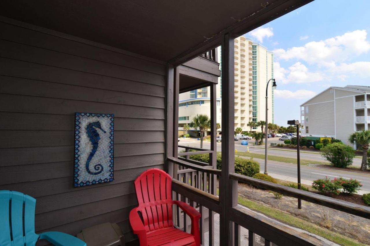 Holiday home Sweet Caroline Remodeled With Partial Ocean View And Oceanfront Pool Myrtle Beach