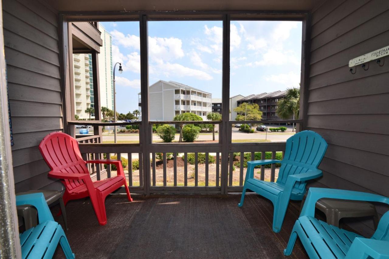 Holiday home Sweet Caroline Remodeled With Partial Ocean View And Oceanfront Pool *