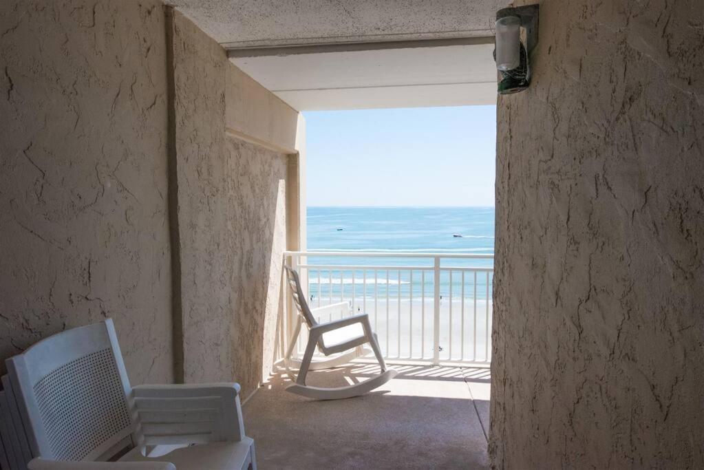 Oceanfront Penthouse In Paradise W Indoor Pool Holiday home *
