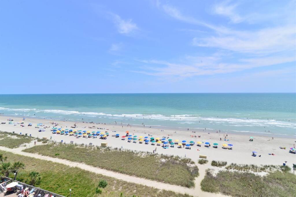 Oceanfront Paradise Lazy River Near Boardwalk Holiday home *