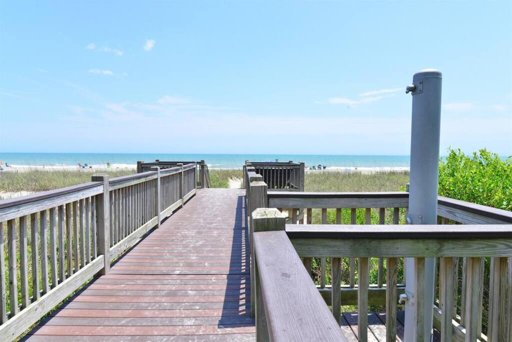 Wow Ocean View On Oceanfront W Indoor And Outdoor Pools *