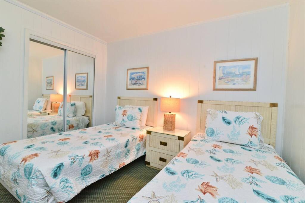 Holiday home Waterfront Paradise 100 Feet To Myrtle Beach