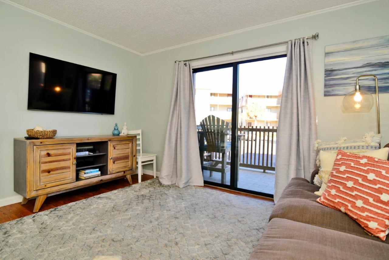 Inlet Dream At Cherry Grove Point W Kayak And Pool Holiday home Myrtle Beach