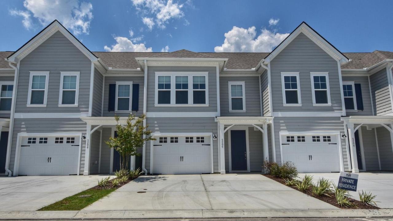 Holiday home 5206 Townes At Barefoot Townhouse *