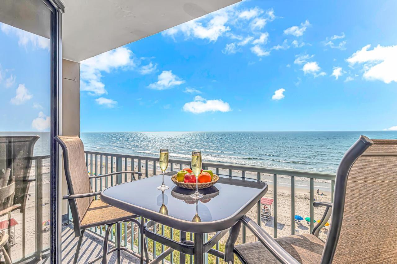 Newly Renovated- Oceanfront 1 Bedroom Suite- Dunes 2726 Holiday home Myrtle Beach
