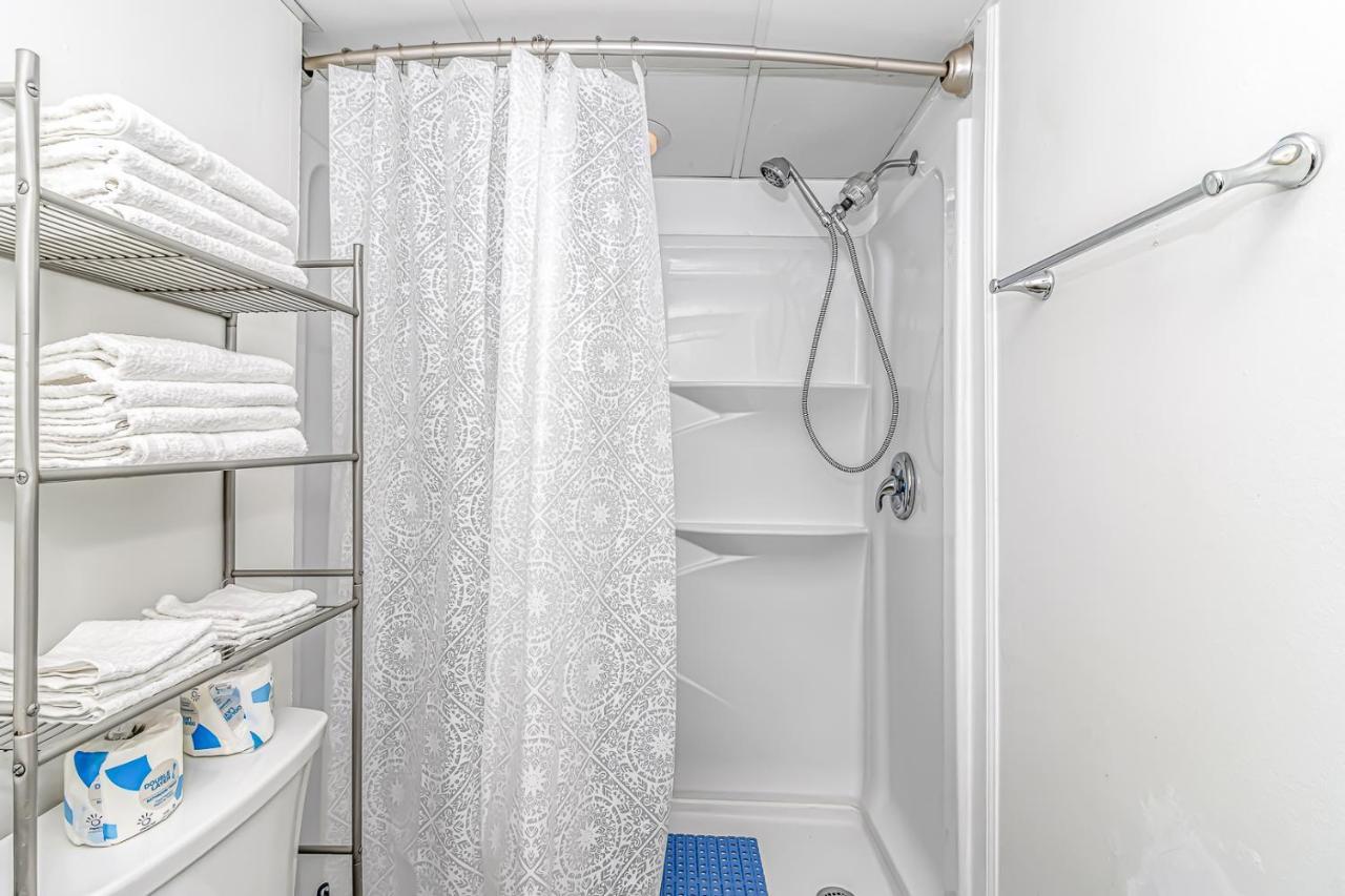 Newly Renovated- Oceanfront 1 Bedroom Suite- Dunes 2726 Myrtle Beach
