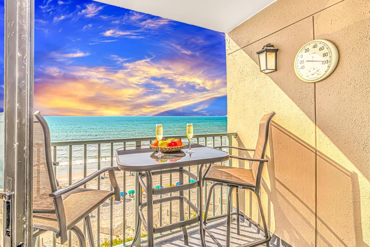 Newly Renovated- Oceanfront 1 Bedroom Suite- Dunes 2726 Myrtle Beach