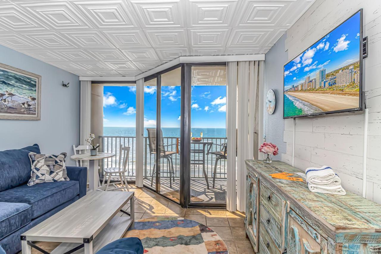 Holiday home Newly Renovated- Oceanfront 1 Bedroom Suite- Dunes 2726 *