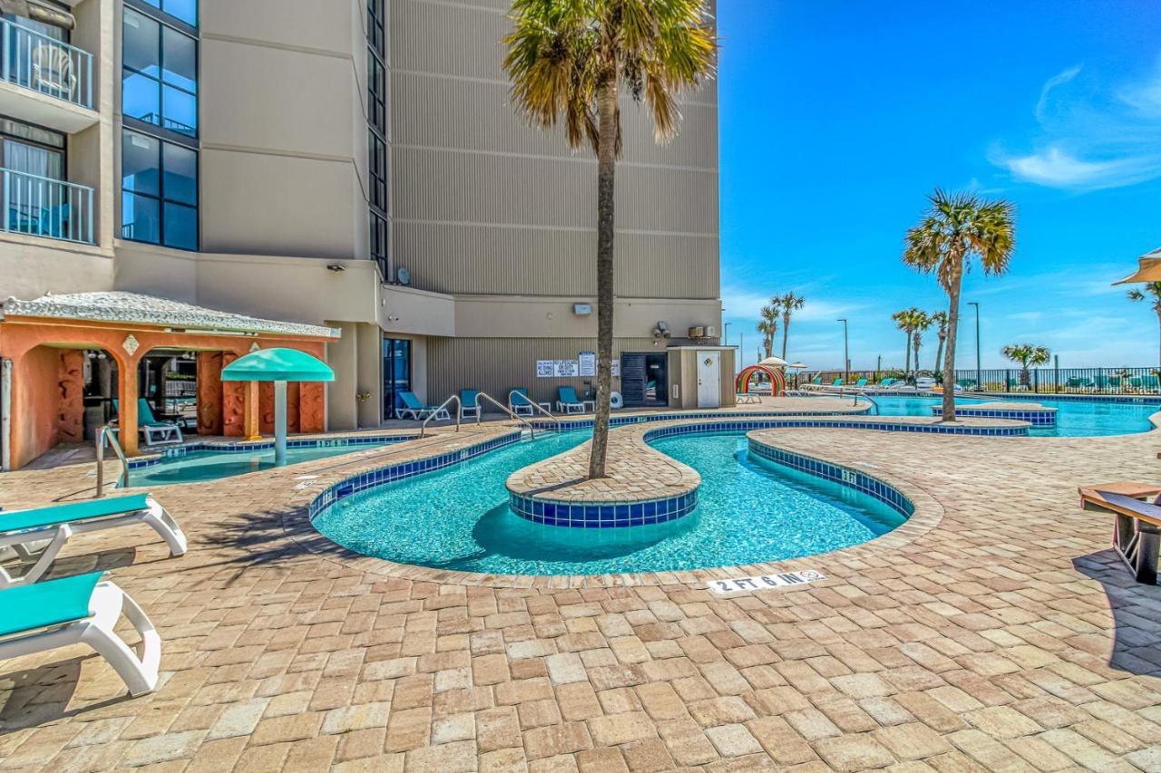 Holiday home Newly Renovated- Oceanfront 1 Bedroom Suite- Dunes 2726 Myrtle Beach