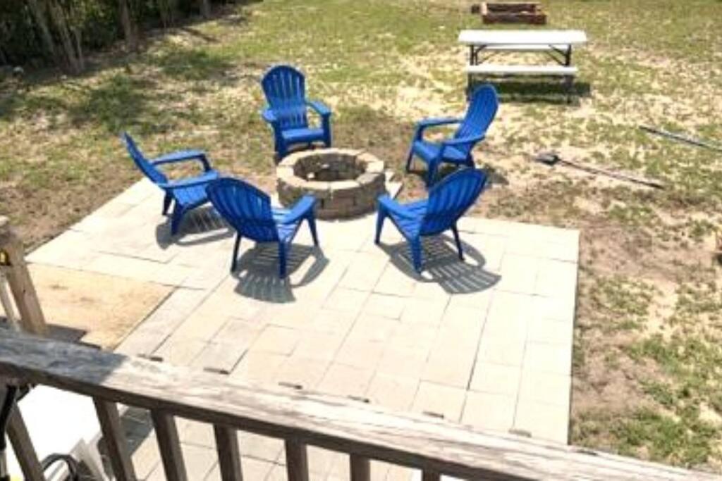 Dazzling Centrally Located Ocean View W 2 Kings, Huge Private Yard, 2 Decks, Firepit, Bbq * Myrtle Beach