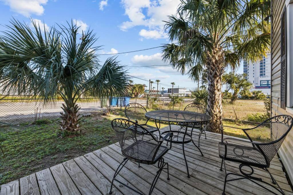 Dazzling Centrally Located Ocean View W 2 Kings, Huge Private Yard, 2 Decks, Firepit, Bbq Myrtle Beach