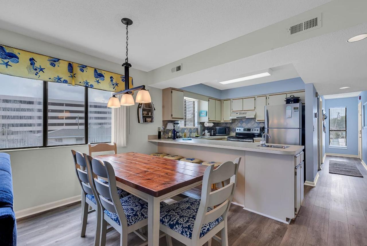 Dream Ocean View Steps To Location W Pool Holiday home Myrtle Beach