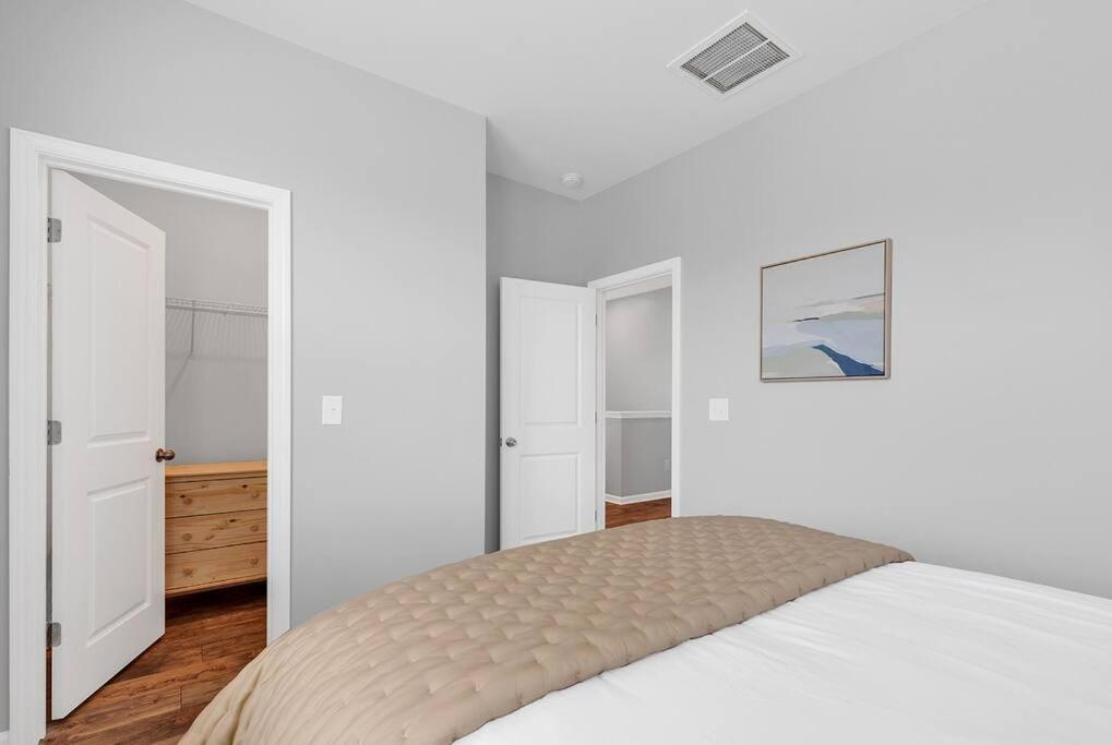 Holiday home Fall 4br Getaway: Premier Golf, Shopping, Beach! Myrtle Beach