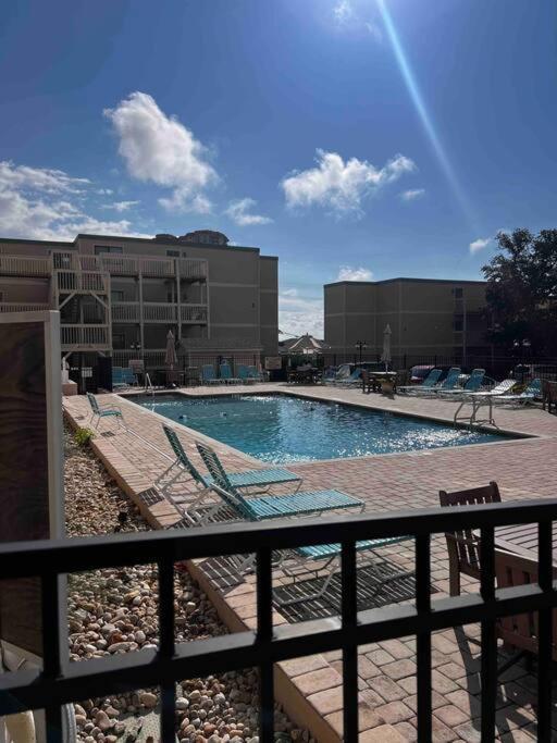 Shore Drive, Myrtle 2 Bd/2ba * Myrtle Beach