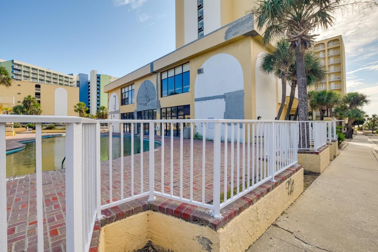 Apartment Life With Balcony! Myrtle Beach