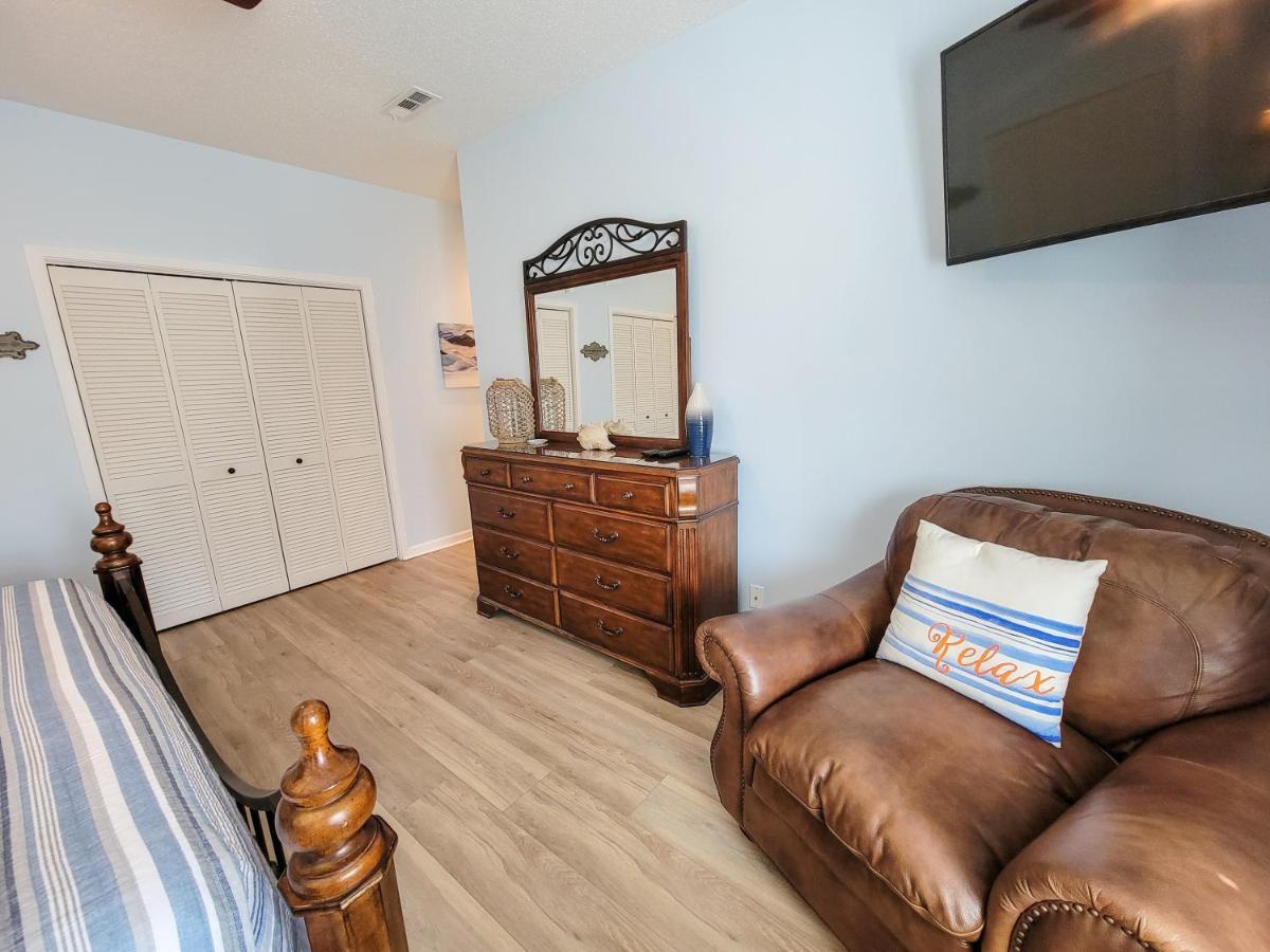 3h Canterbury Court Villa