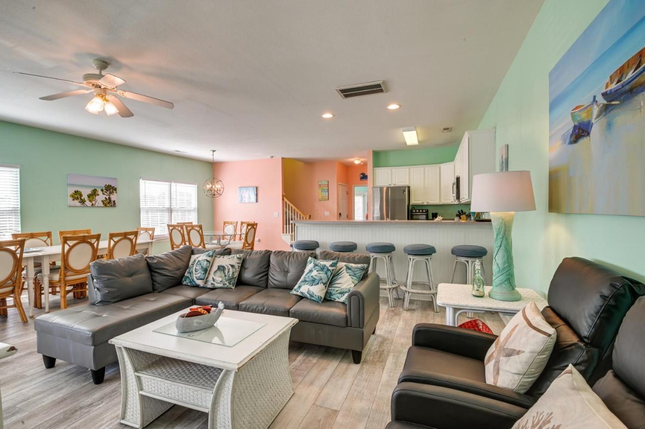 Holiday home Surfside House With Pool, Walk To And Pier *