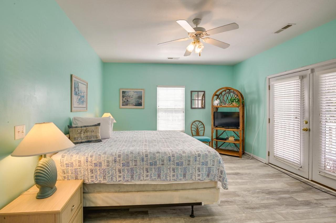 Holiday home Surfside House With Pool, Walk To And Pier Myrtle Beach