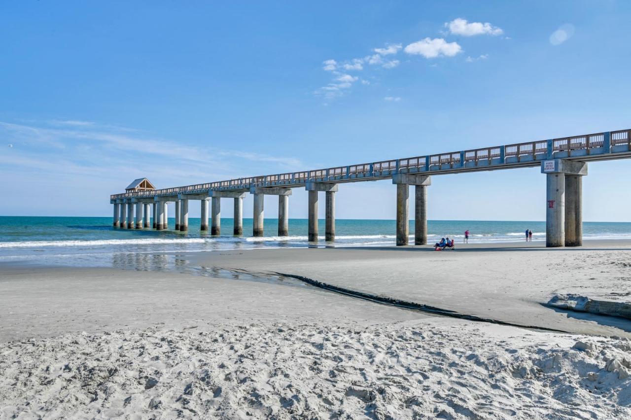 Surfside House With Pool, Walk To And Pier Holiday home *