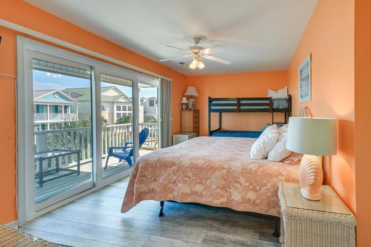 Holiday home Surfside House With Pool, Walk To And Pier *
