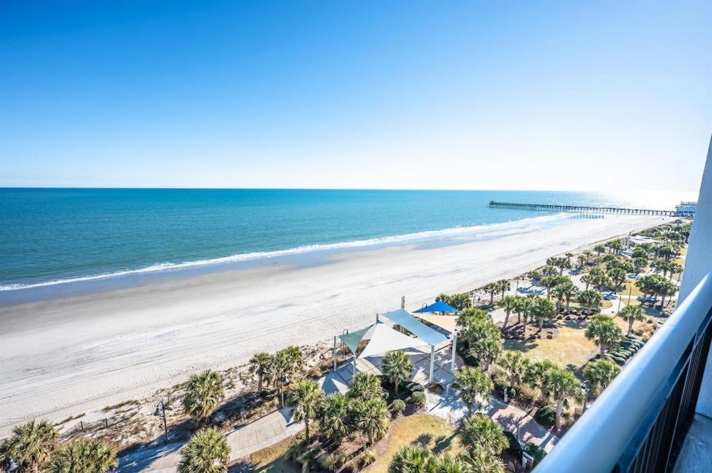 Oceanfront,heated Pools,boardwalk, Location,views! *