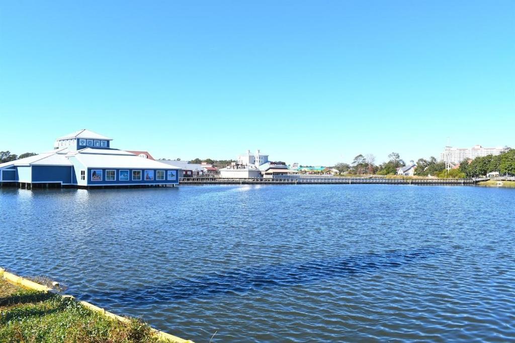 Apartment Oceanfront,heated Pools,boardwalk, Location,views! Myrtle Beach
