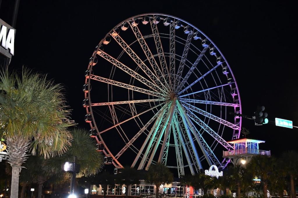 Oceanfront,heated Pools,boardwalk, Location,views! Myrtle Beach