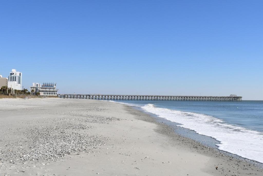 Oceanfront,heated Pools,boardwalk, Location,views!