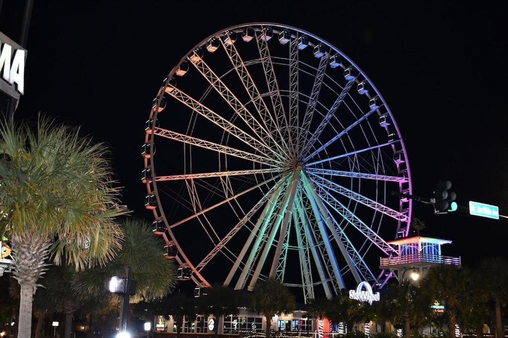 Floor,direct Oceanfront,heated Pool,boardwalk! Myrtle Beach