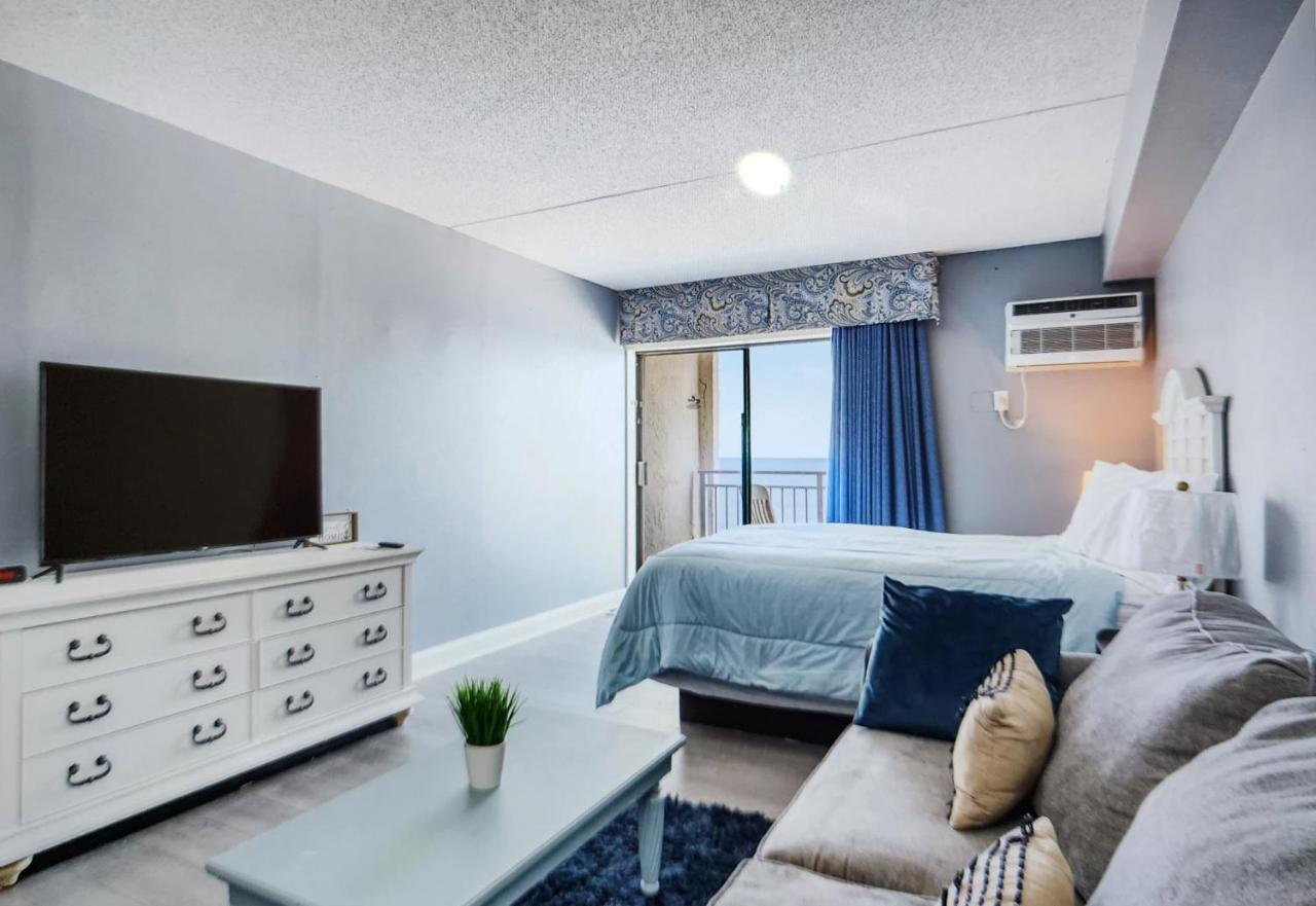Oceanfront Efficiency T507 Apartment Myrtle Beach