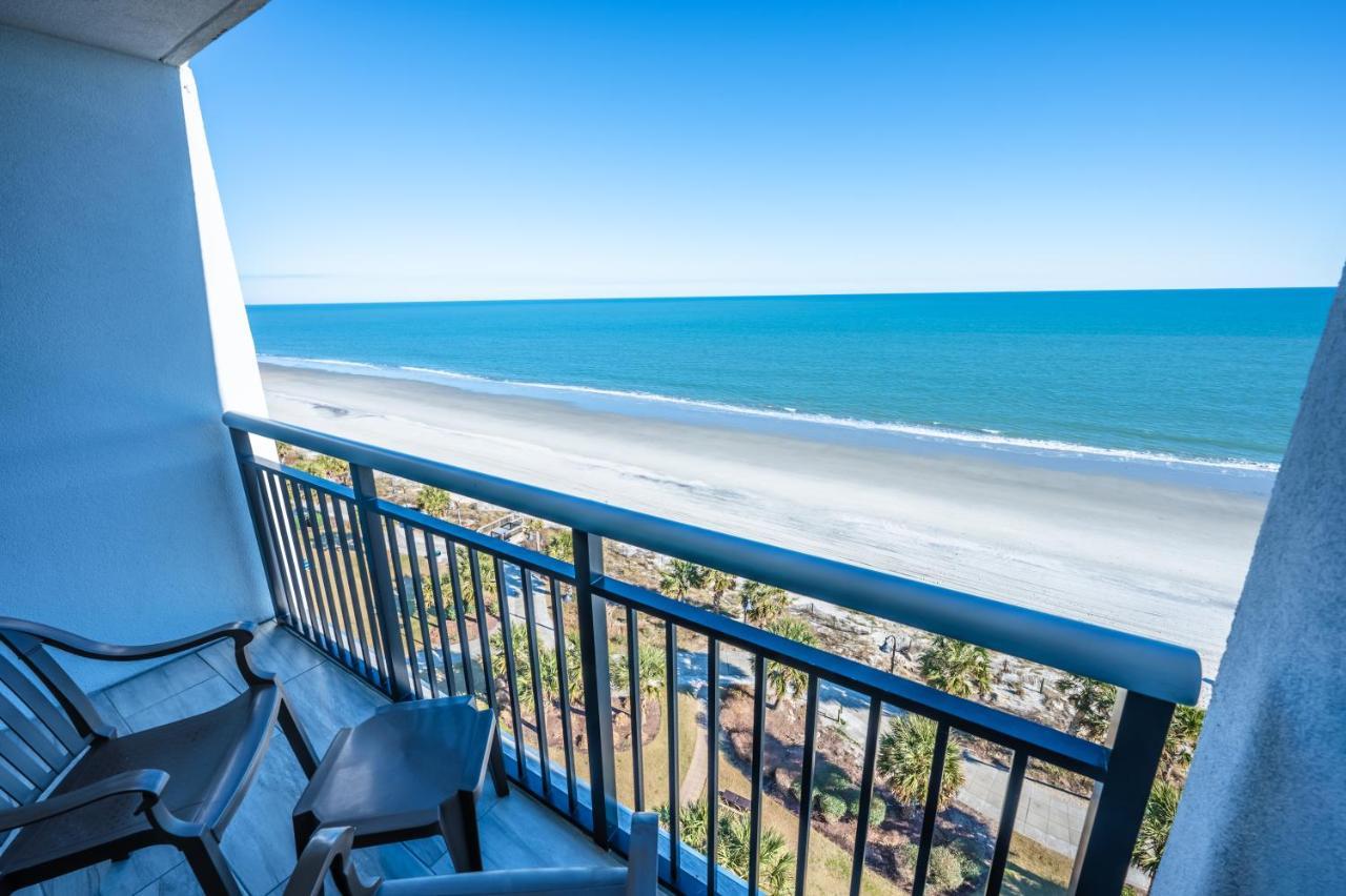 Direct Oceanfront, Heated Pool, Boardwalk, Apartment