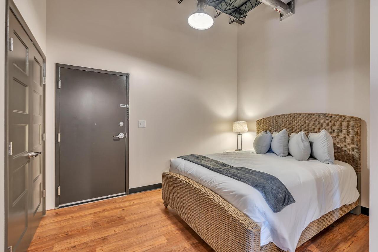 Apartment 2 Bedroom Loft @ Grand Brewery 205