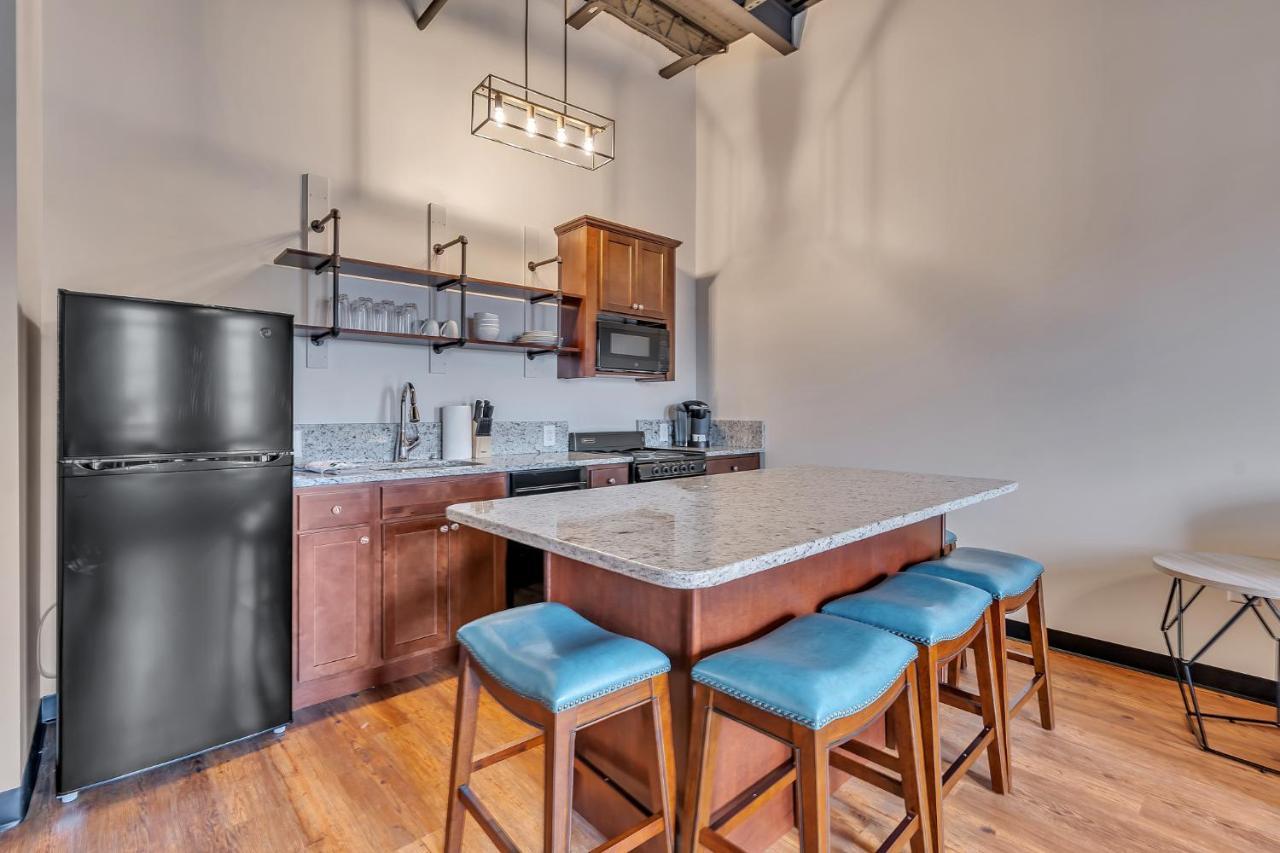 2 Bedroom Loft @ Grand Brewery 205