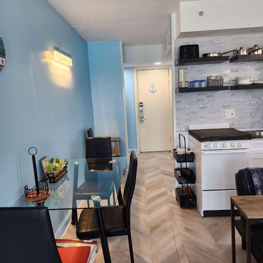 Oceanfront Efficiency T604 Apartment Myrtle Beach