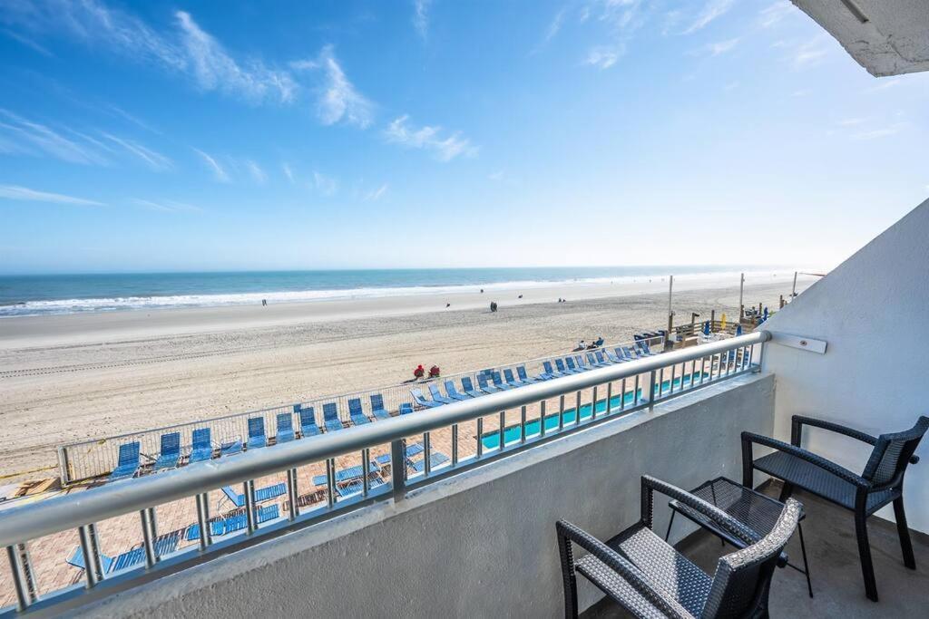 Holiday home New Ocean Annie's Oceanview Heated Pools! *