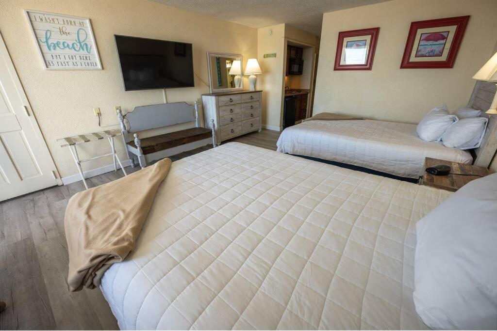 New Ocean Annie's Oceanview Heated Pools! * Myrtle Beach