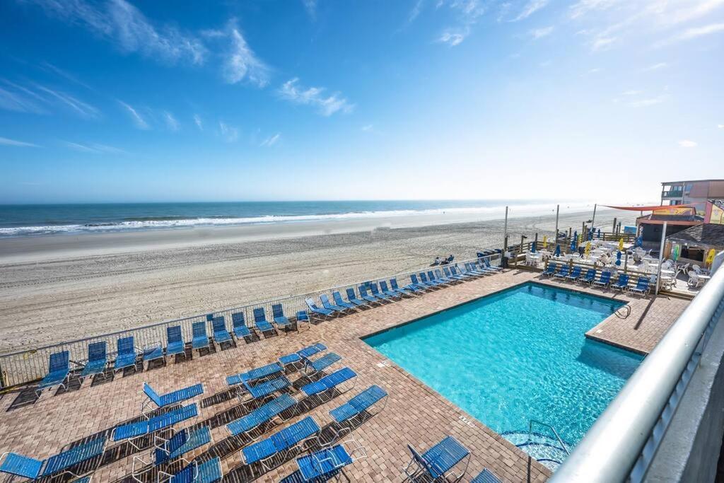 New Ocean Annie's Oceanview Heated Pools! Holiday home Myrtle Beach