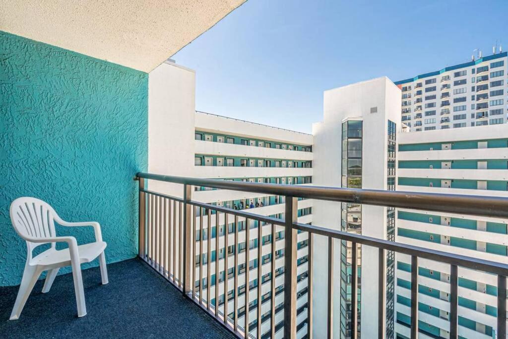 Remodeled Condo, Waterpark View At Landmark * Myrtle Beach
