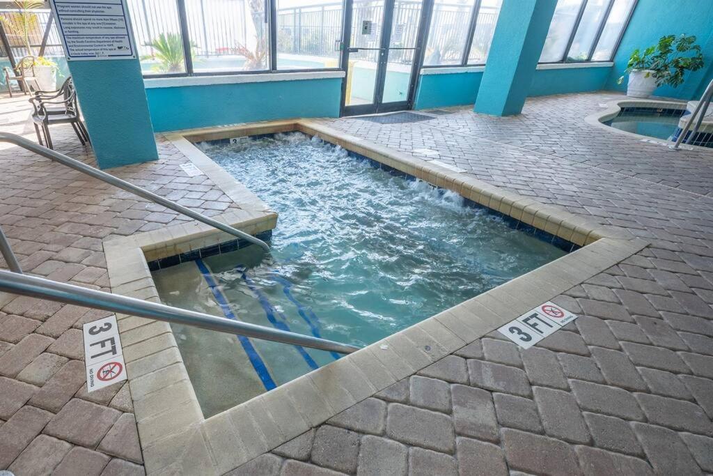 Holiday home Remodeled Condo, Waterpark View At Landmark Myrtle Beach
